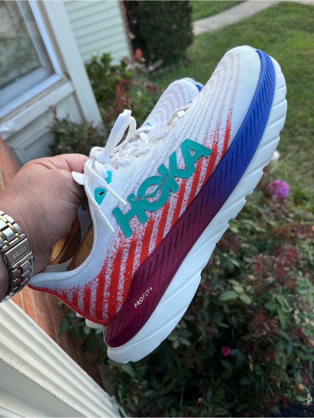 Hoka One Mach 5
Comfort/Running
Medical Field Shoes 
Size 8 for Women
